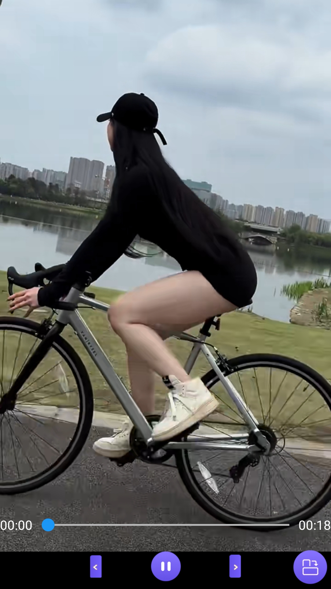 半眠Sss 玩物直播回放截图